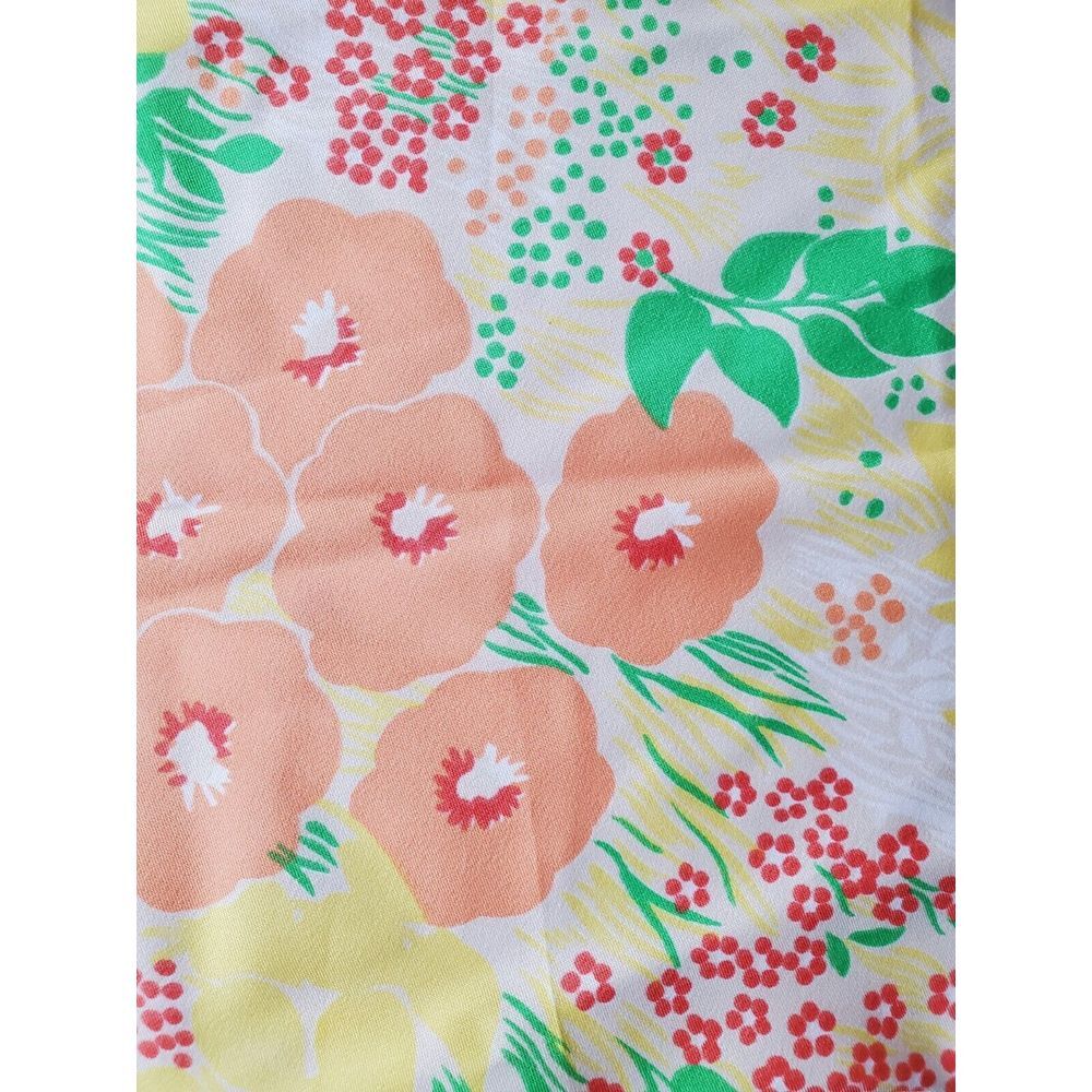 Vintage Sally Gee Scarf RN13407 Floral Flowers Garden‎ Bright Spring Easter